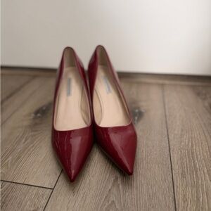 Amazon Women's Red Patent Pointed-Toe Heels